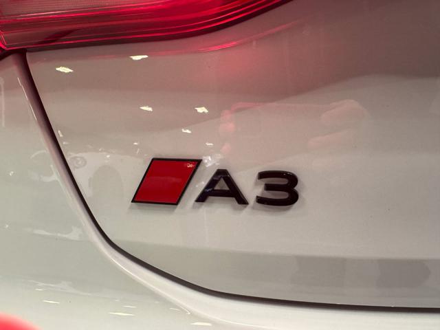 AUDI A3 Bianco metallizzato