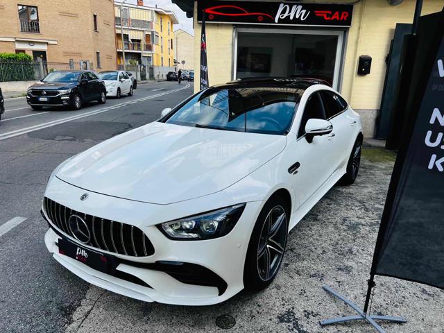 MERCEDES-BENZ GT Bianco pastello