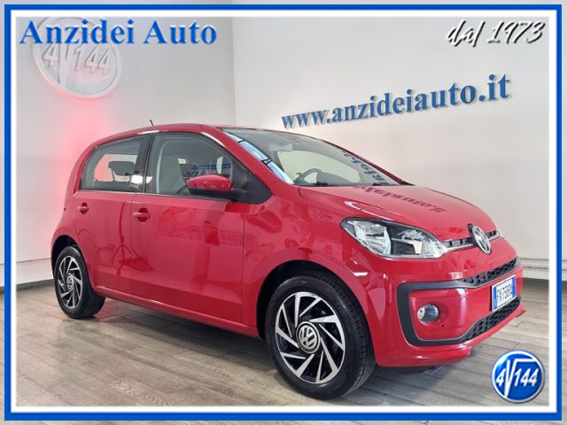 VOLKSWAGEN up! Rosso pastello