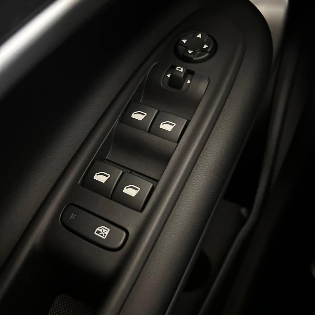 JEEP Avenger 1.2 Turbo 145 CV MHEV 4xe Upland - 32