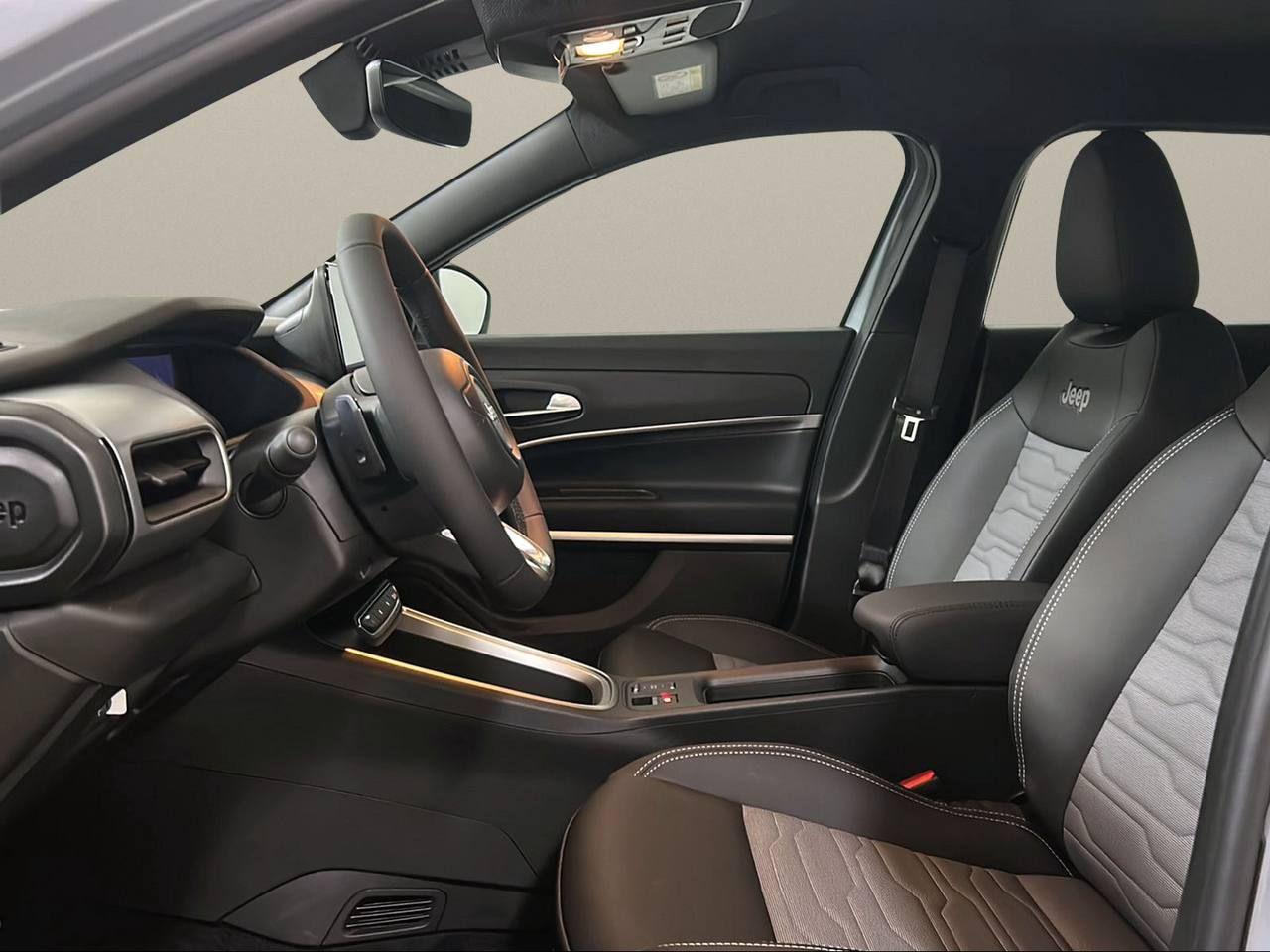 JEEP Avenger 1.2 Turbo 145 CV MHEV 4xe Upland - 8
