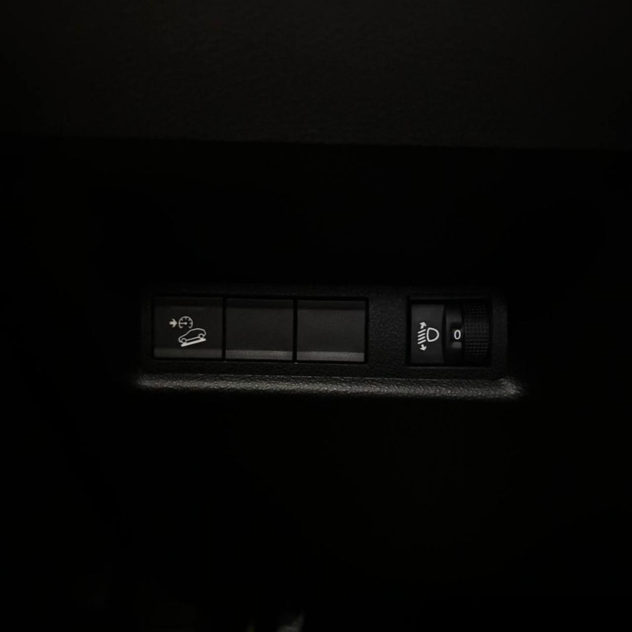 JEEP Avenger 1.2 Turbo 145 CV MHEV 4xe Upland - 31