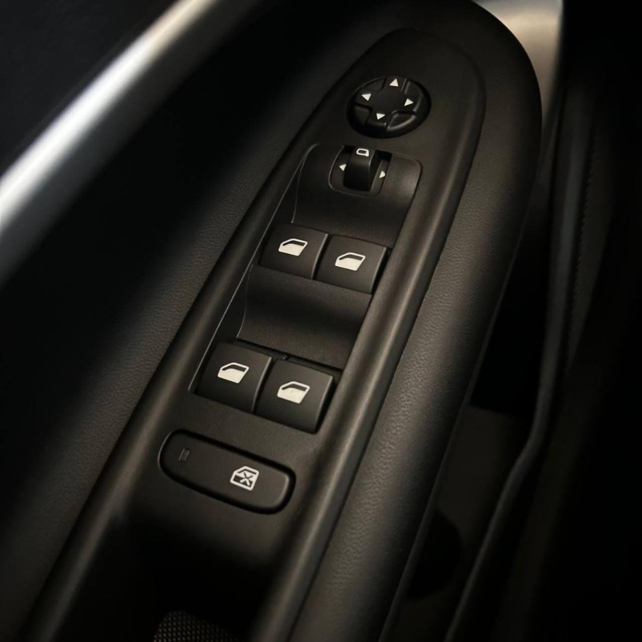 JEEP Avenger 1.2 Turbo 145 CV MHEV 4xe Upland - 32