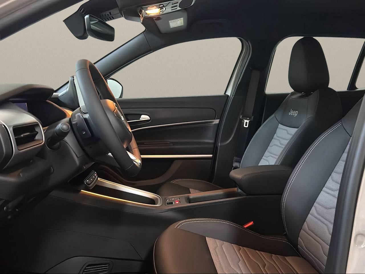 JEEP Avenger 1.2 Turbo 145 CV MHEV 4xe Upland - 8