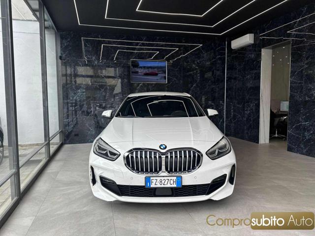 BMW 116 Blanc Pastel
