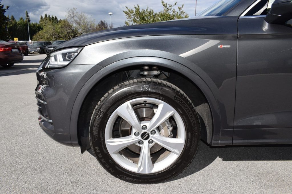 AUDI Q5 40 TDI 204 CV quattro S tronic S line - 22