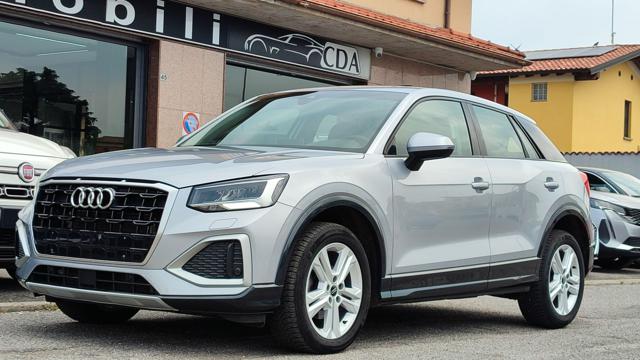 AUDI Q2 Nero metallizzato
