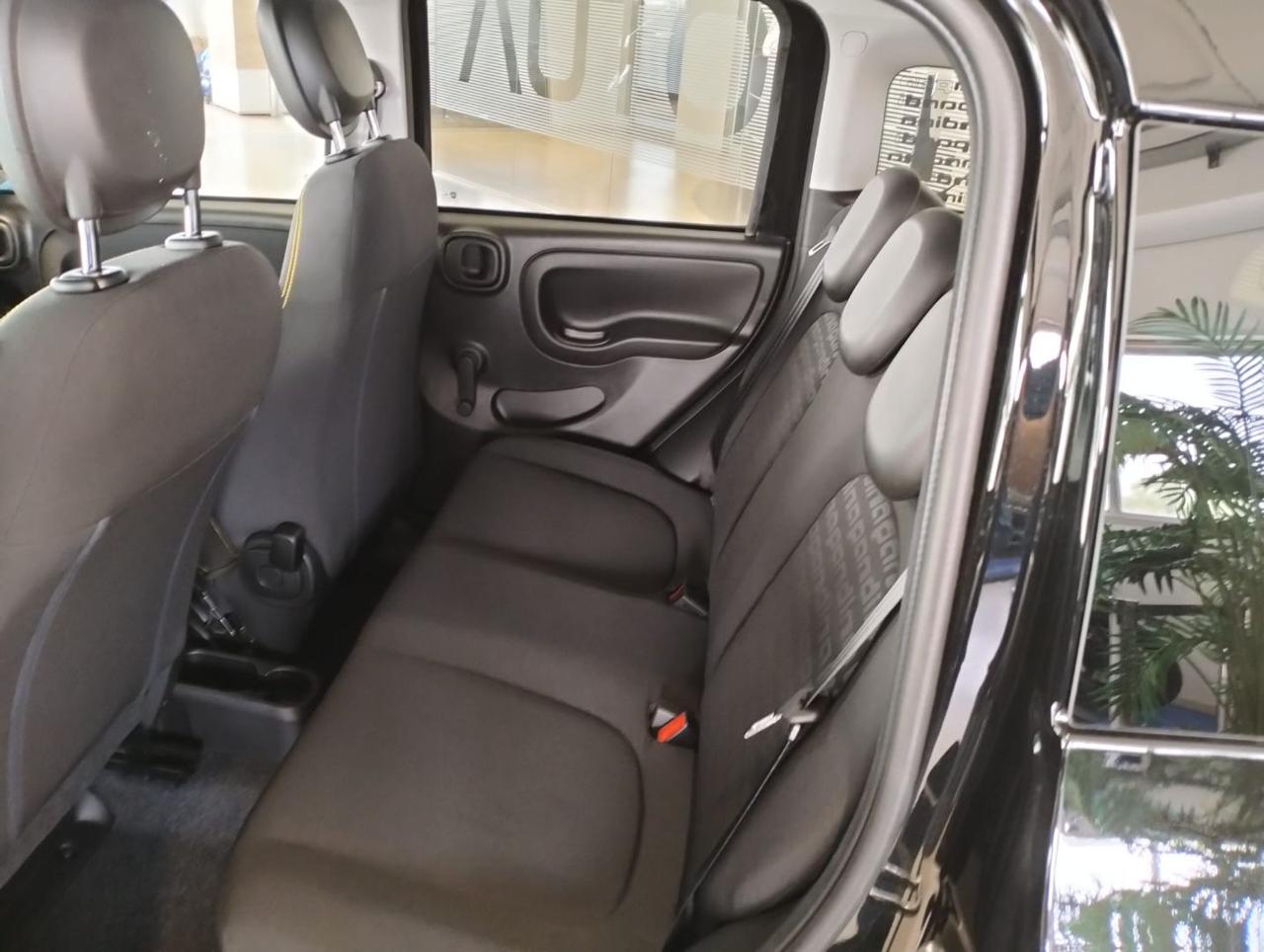 FIAT Panda 1.0 FireFly S&S Hybrid Pandina - 9