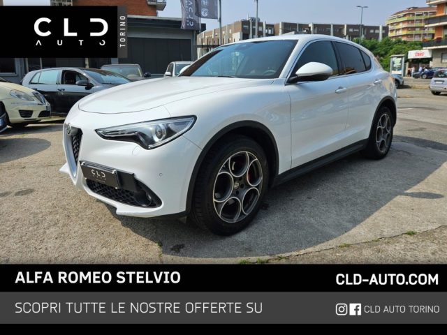 ALFA ROMEO Stelvio Bianco metallizzato