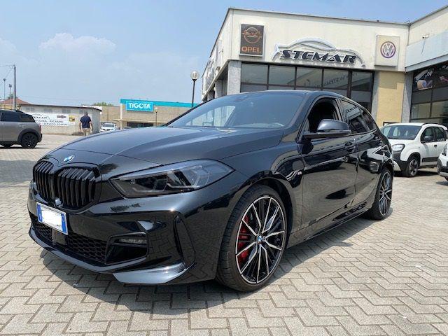 BMW 118 Nero metallizzato