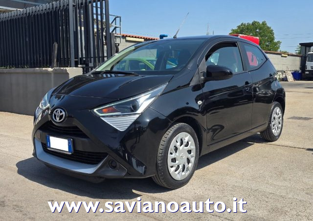 TOYOTA Aygo Nero metallizzato