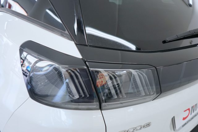 PEUGEOT 3008 27