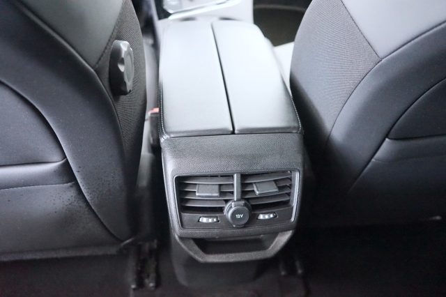 PEUGEOT 3008 44