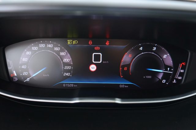 PEUGEOT 3008 48