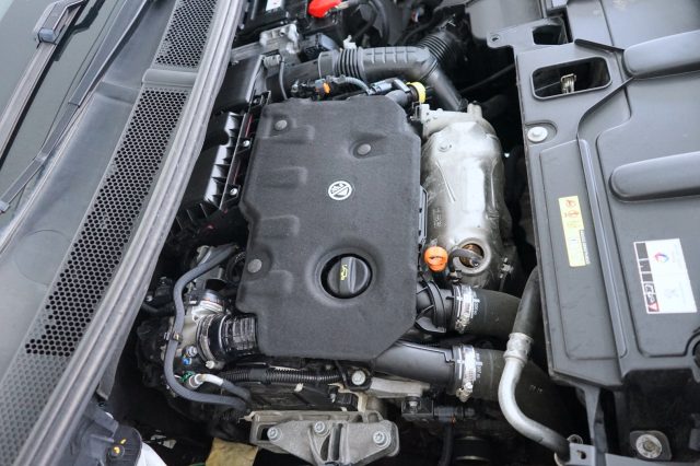 PEUGEOT 3008 57