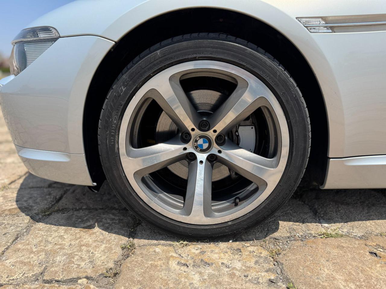 BMW 650 i 4.8 V8 367cv Cabrio INDIVIDUAL - 31