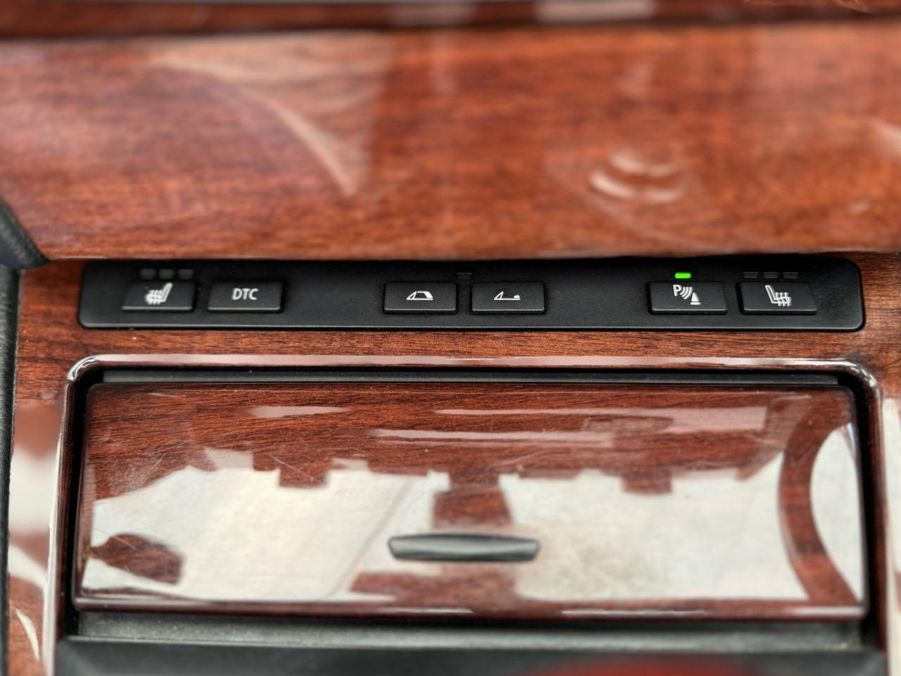 BMW 650 i 4.8 V8 367cv Cabrio INDIVIDUAL - 24