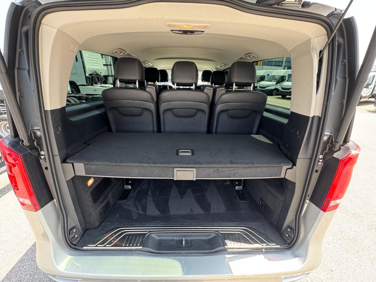 MERCEDES-BENZ V250d - 16