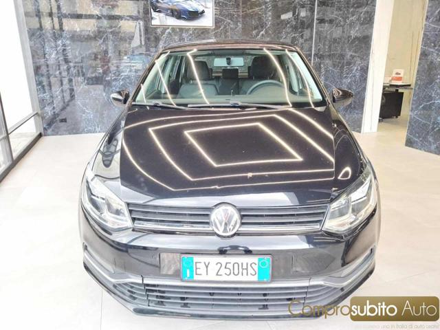 VOLKSWAGEN Polo Nero pastello
