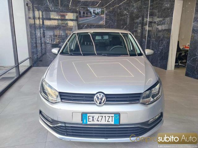 VOLKSWAGEN Polo Argento pastello
