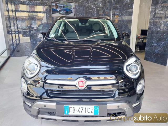 FIAT 500X Nero pastello