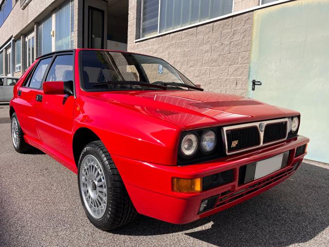 LANCIA Delta Rosso pastello