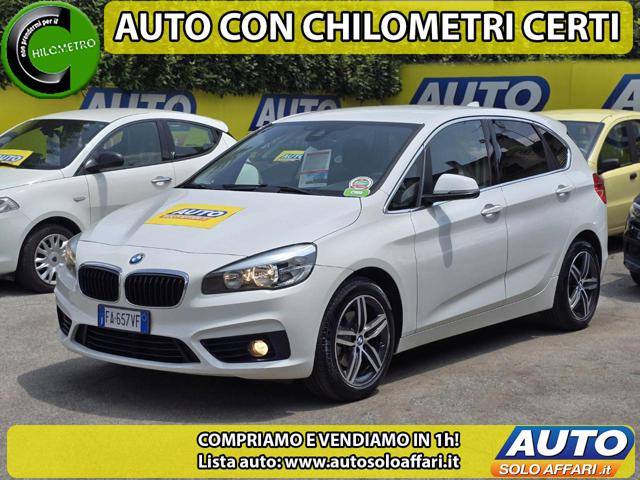 BMW 216 Bianco pastello