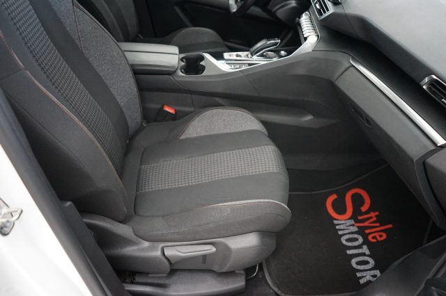 PEUGEOT 3008 36