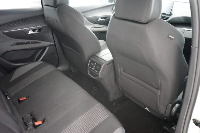PEUGEOT 3008 40