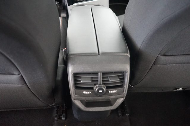 PEUGEOT 3008 44