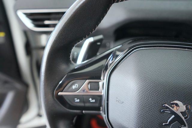 PEUGEOT 3008 46