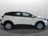 PEUGEOT 3008 19 thumb