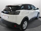 PEUGEOT 3008 1 thumb