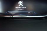 PEUGEOT 3008 51 thumb