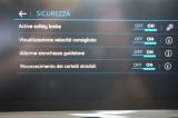 PEUGEOT 3008 12 thumb