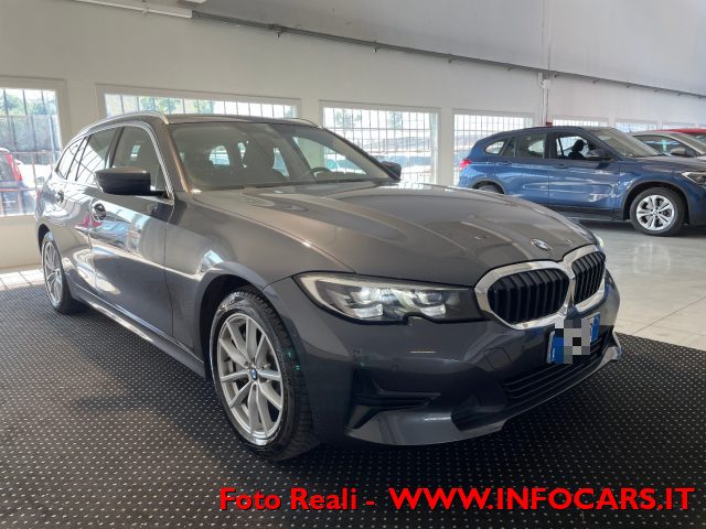 BMW 330 Grigio metallizzato