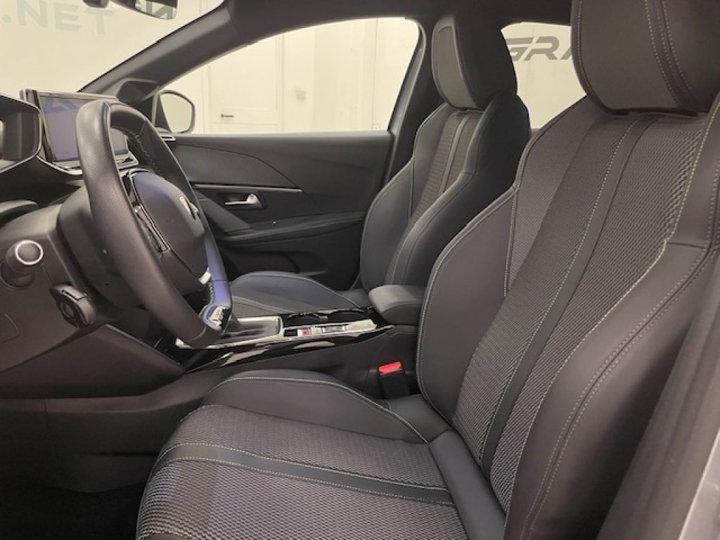PEUGEOT 208 II 2023 -  1.2 puretech GT s&s 100cv - 9
