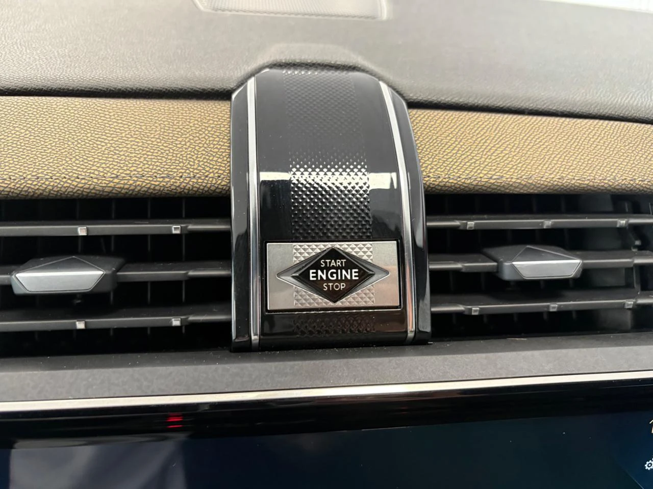 DS AUTOMOBILES DS 7 Crossback BlueHDi 130 aut. Business IVA ESPOSTA! - 19