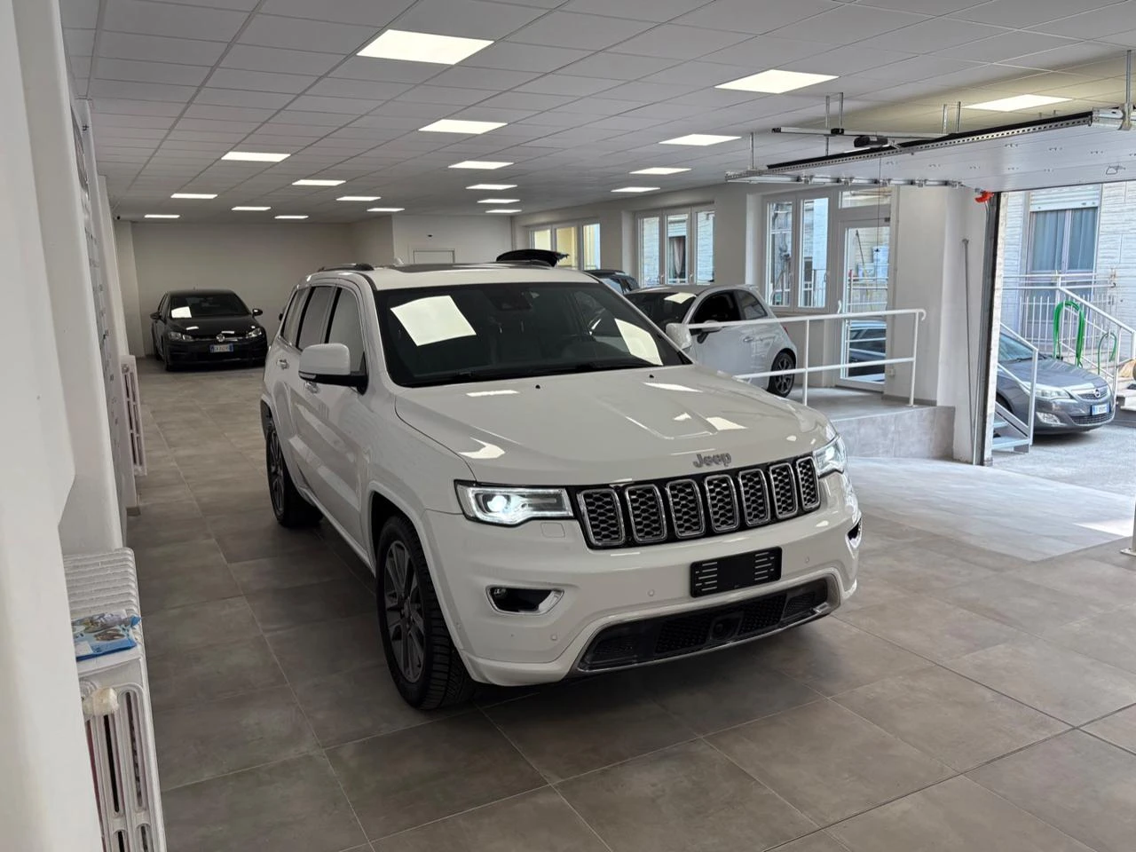 JEEP Grand Cherokee 3.0 V6 CRD 250 CV Multijet II Overland - 2
