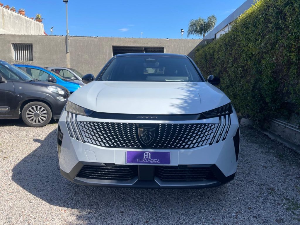 PEUGEOT 3008 Hybrid 145 e-DCS6 Allure - 5