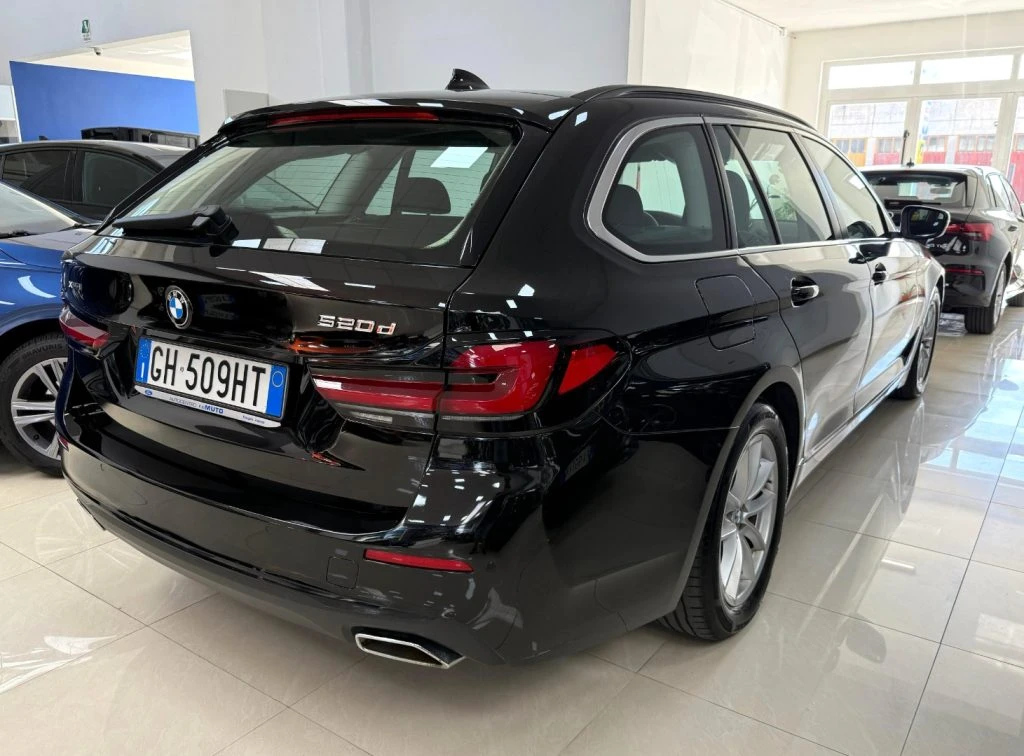 BMW 520 d 48V xDrive Touring Business IVA ESPOSTA - 4