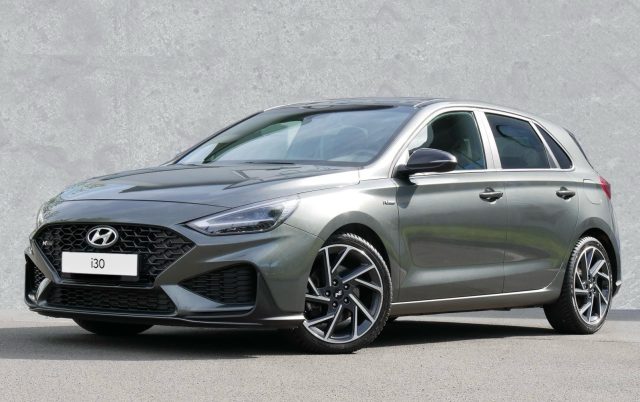 HYUNDAI i30 Grigio scuro metallizzato