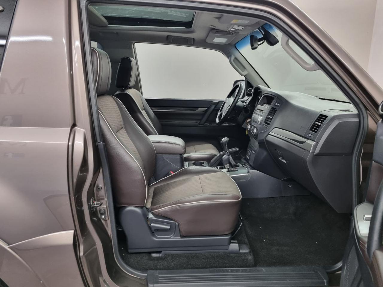 MITSUBISHI Pajero 3.2 DI-D 16V 3p. TETTO+PELLE - 9