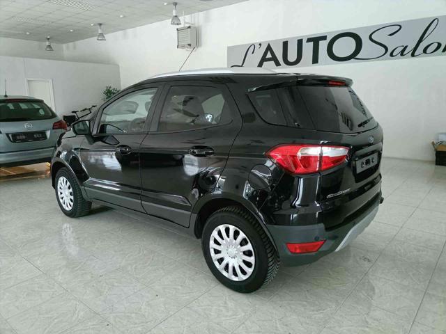 FORD EcoSport Nero metallizzato