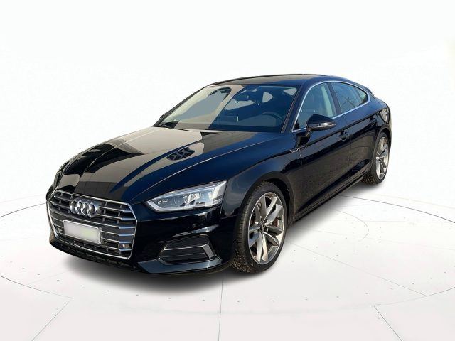 AUDI A5 Nero pastello