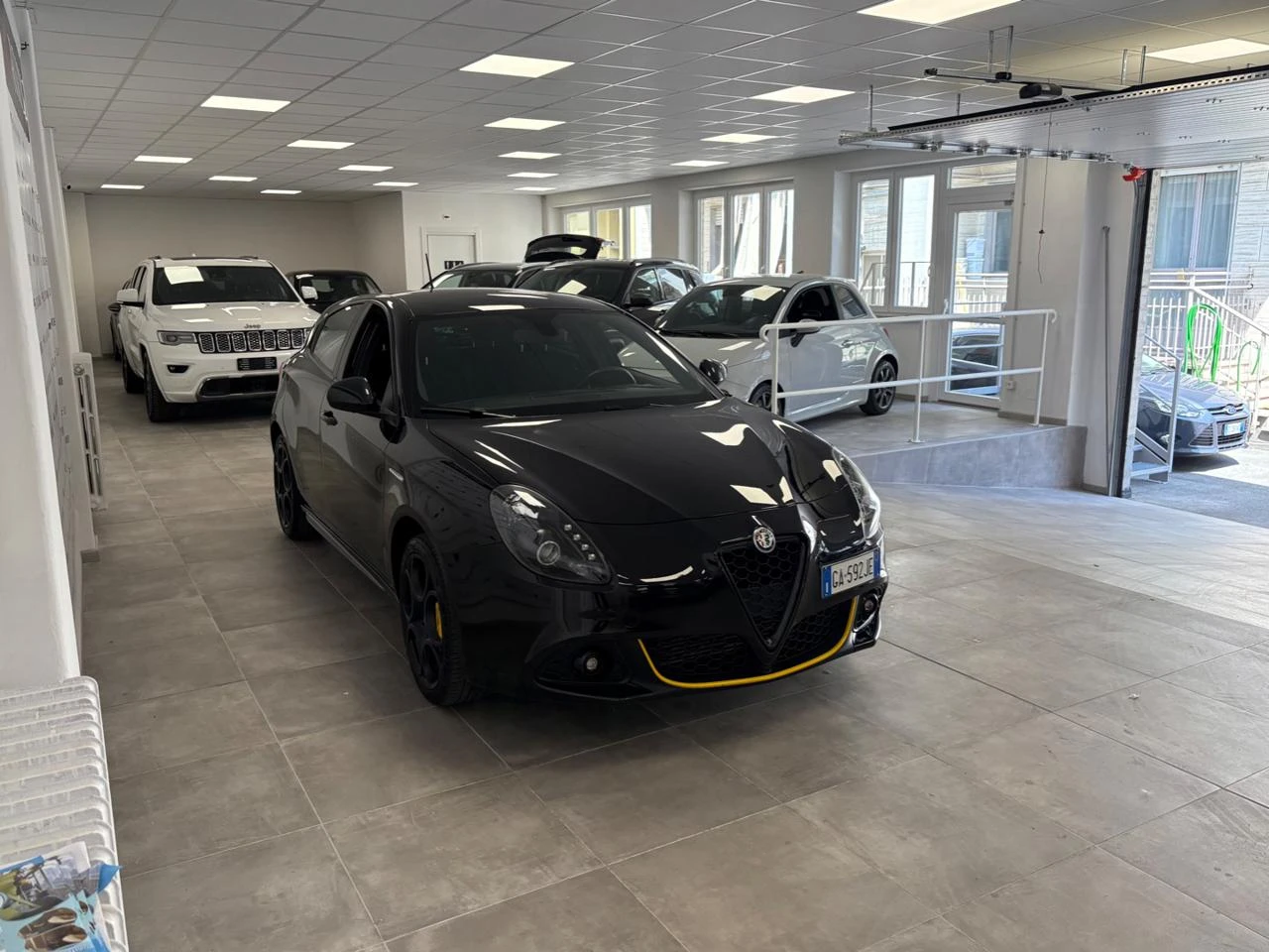 ALFA ROMEO Giulietta 1.6 JTDm 120 CV Sport Carbon Edition - 3