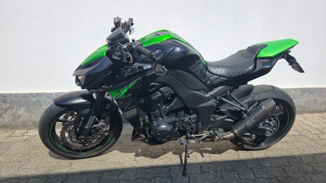 KAWASAKI Z 1000 Verde pastello