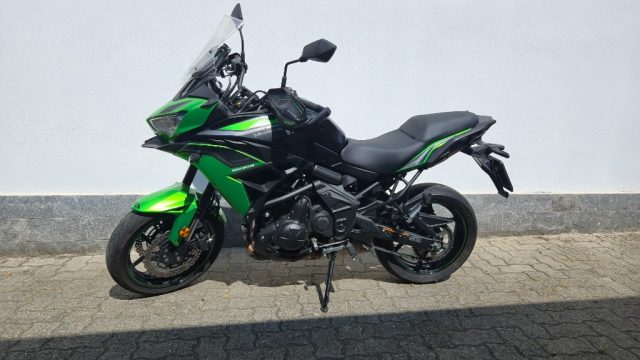 KAWASAKI Versys 650 Verde pastello