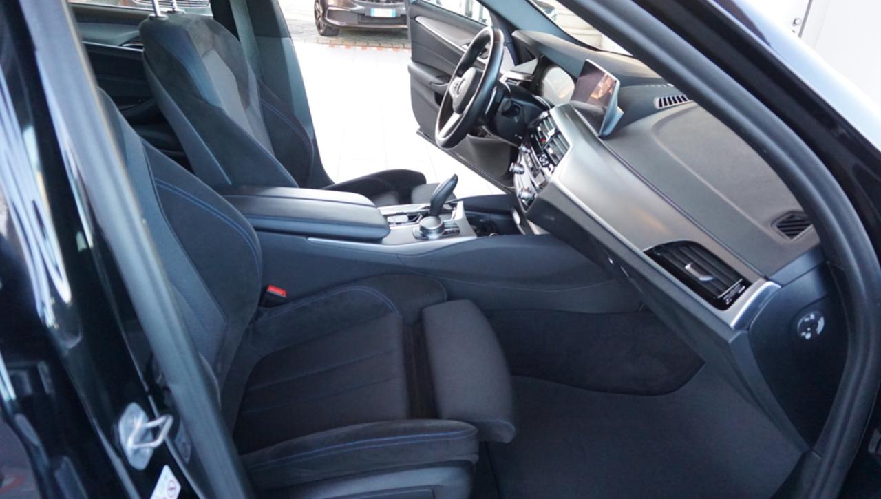 BMW 520 d xDrive Touring Msport - 36