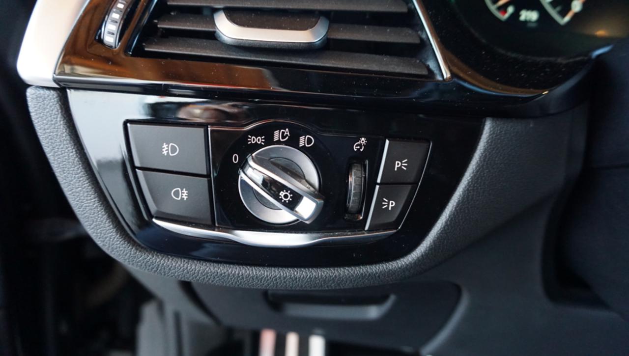 BMW 520 d xDrive Touring Msport - 21